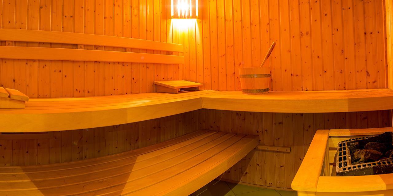 Hotel Trosky Troskovice ภายนอก รูปภาพ