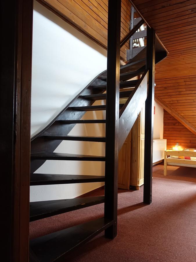 Hotel Trosky Troskovice ภายนอก รูปภาพ