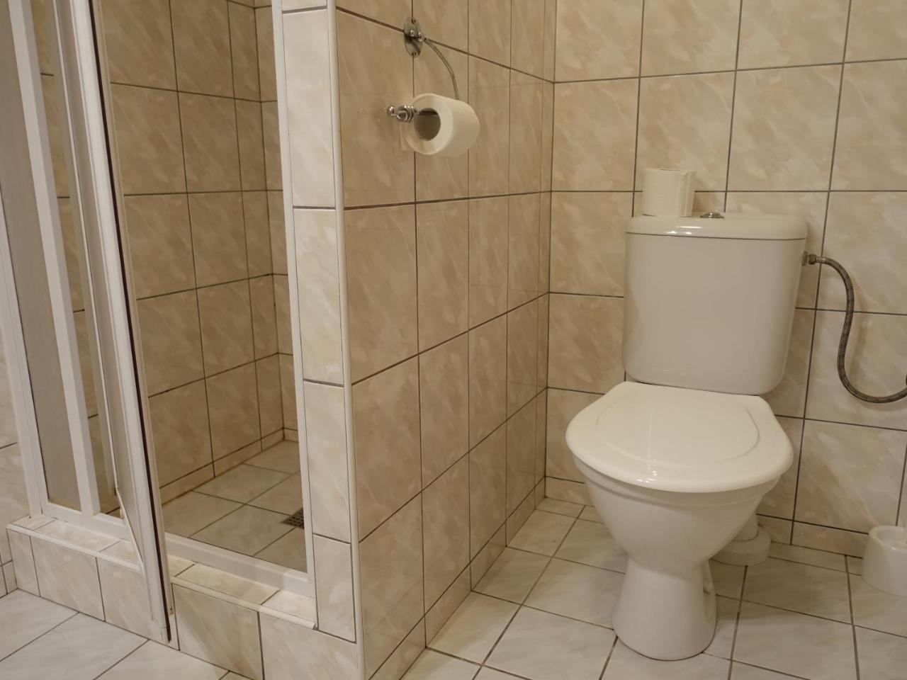 Hotel Trosky Troskovice ภายนอก รูปภาพ