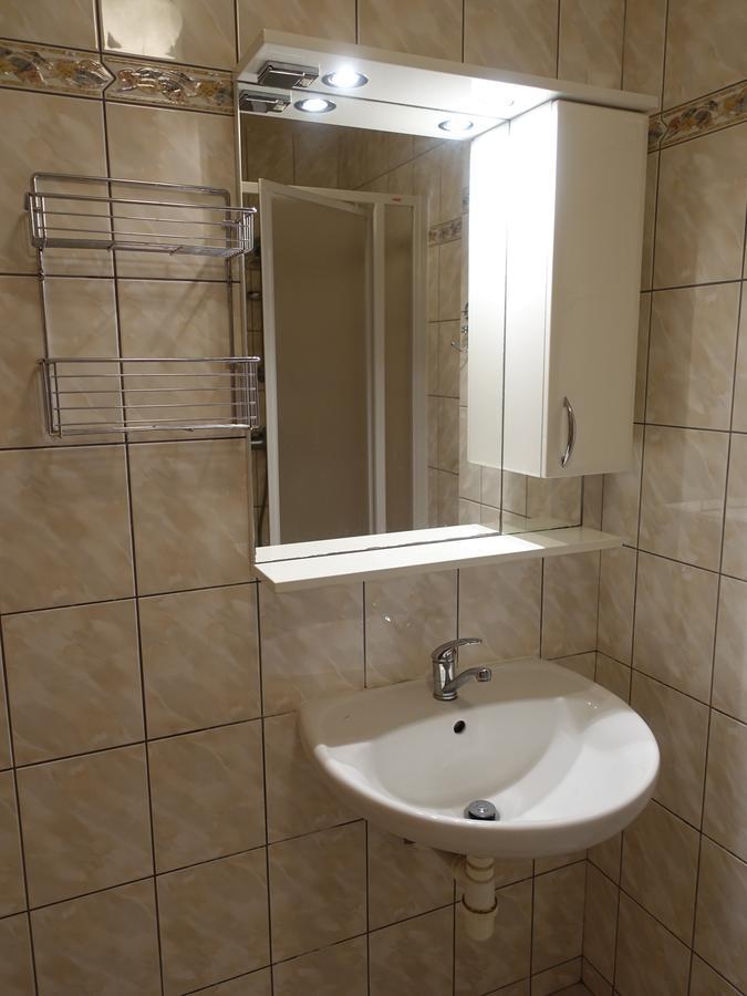 Hotel Trosky Troskovice ภายนอก รูปภาพ